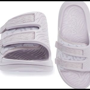 Hoka Ora Luxe Slides